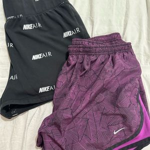 NIKE SHORTS